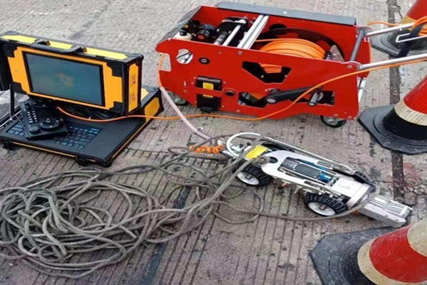 昂仁CCTV管道检测机器人